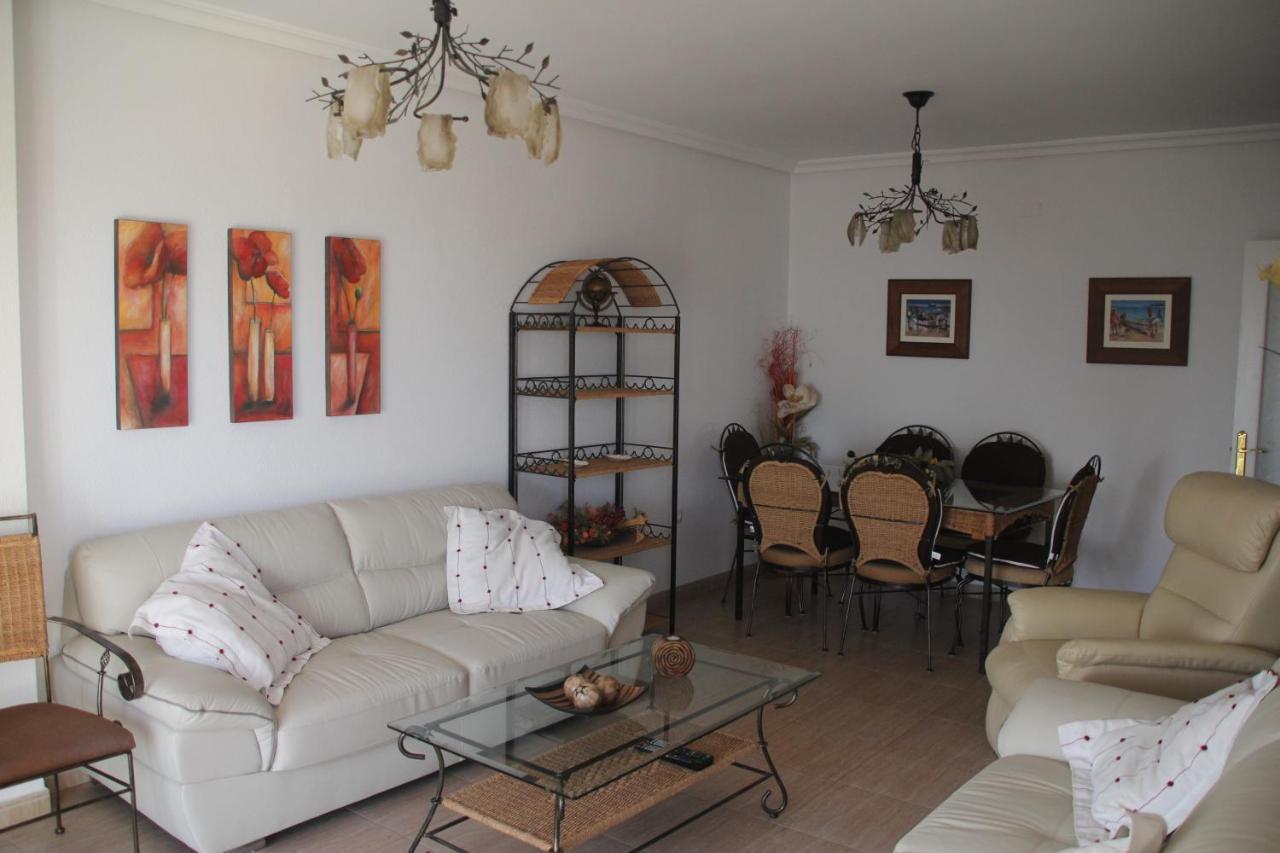 Apartment En Primera Linea De Playa, Con Vistas A La Playa Y Con Wifi Roquetas de Mar